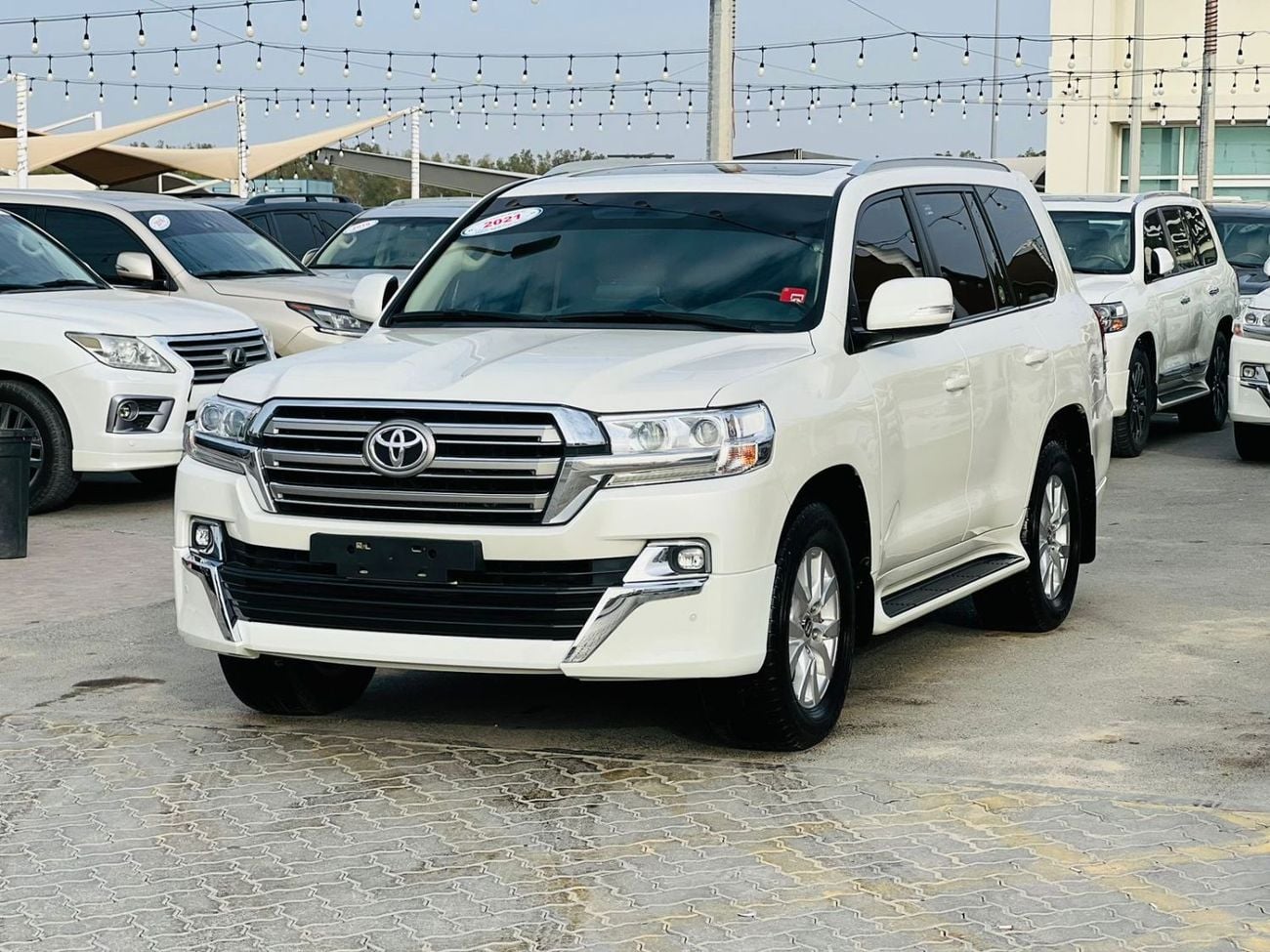 تويوتا لاند كروزر GXR 5.7/V8