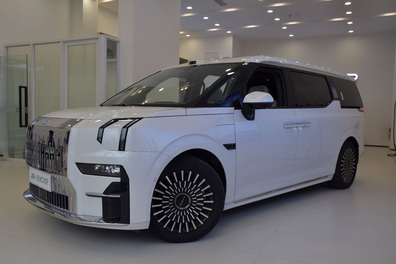 زيكر 009 Glorious Collector's Edition 4WD 108kWh