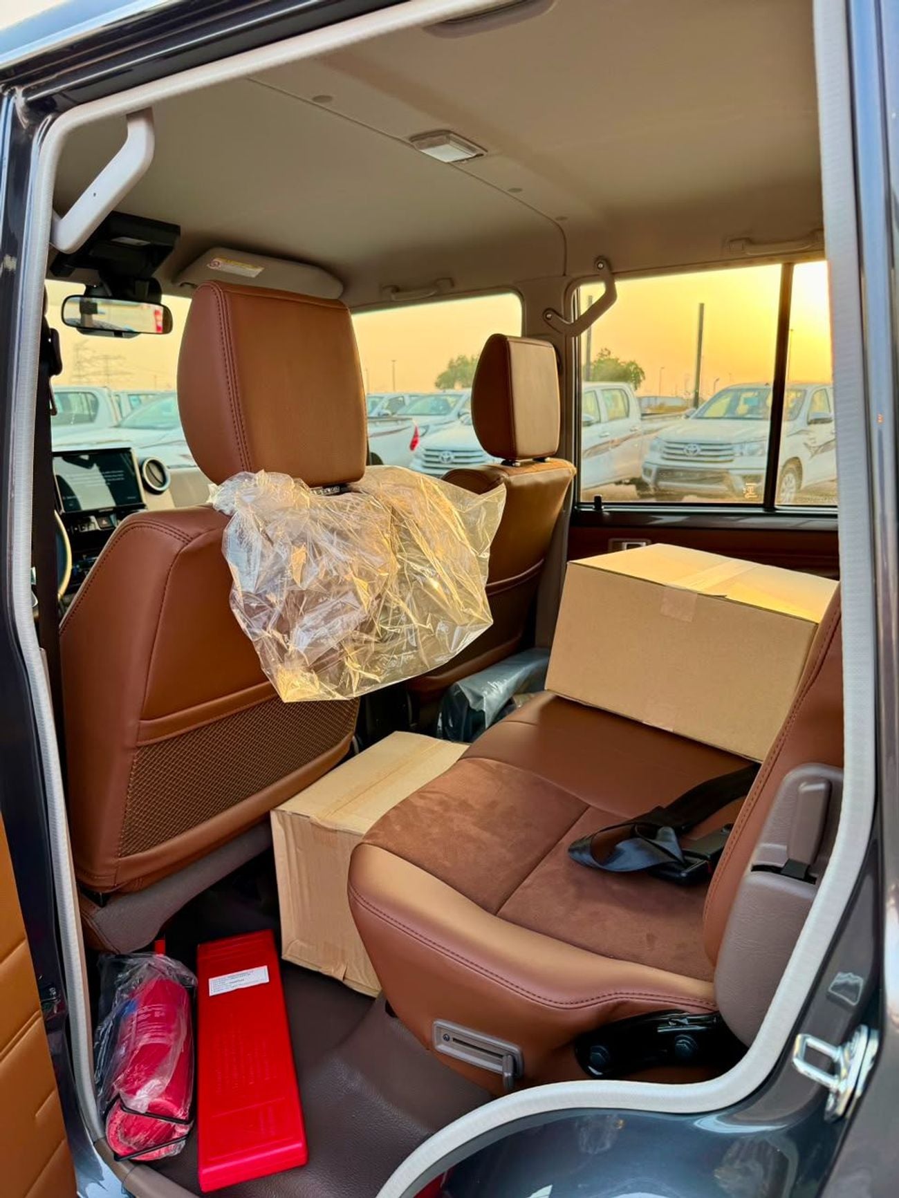 Toyota Land Cruiser Pickup 70 Toyota Land Cruiser (70 Series) (GRJ79) 4.0L Double Cabin 2026