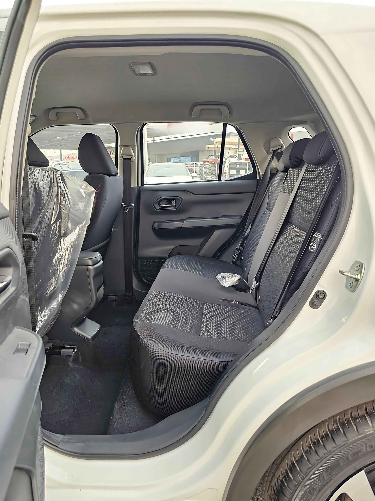 تويوتا ريز G TURBO / 1.0L Petrol, Alloy Rims, DVD, 2023 MY/ CODE#68041