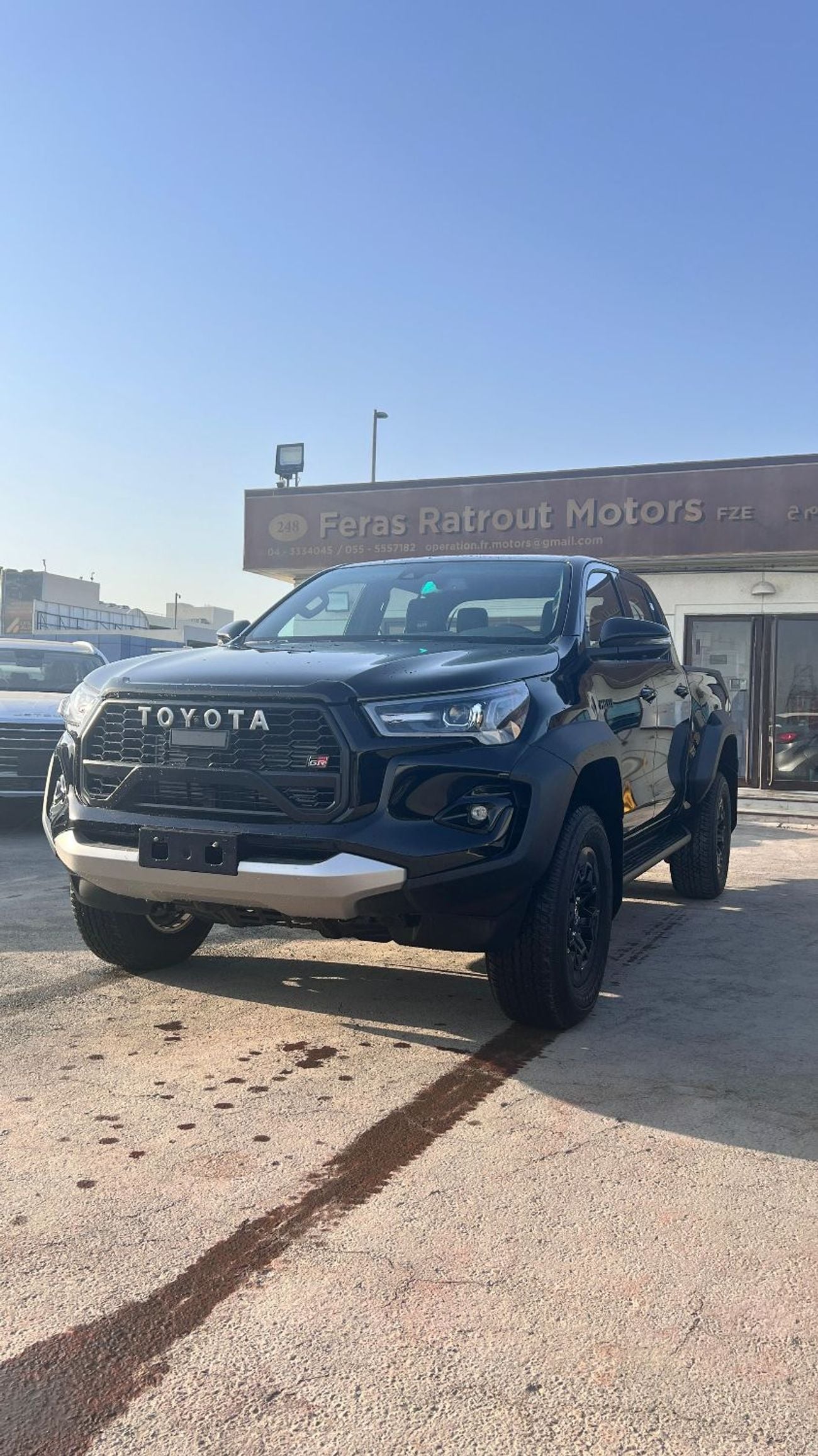 تويوتا هيلوكس Toyota Hilux GR Sport 4.0L