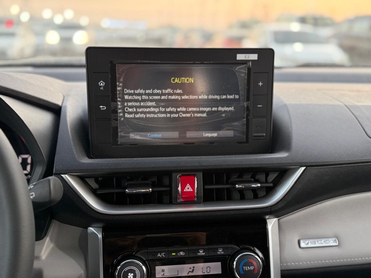 تويوتا فيلوز VELOZ - V Full Option 1.5L 4 Cylinders - 7 Seats 2025 Model