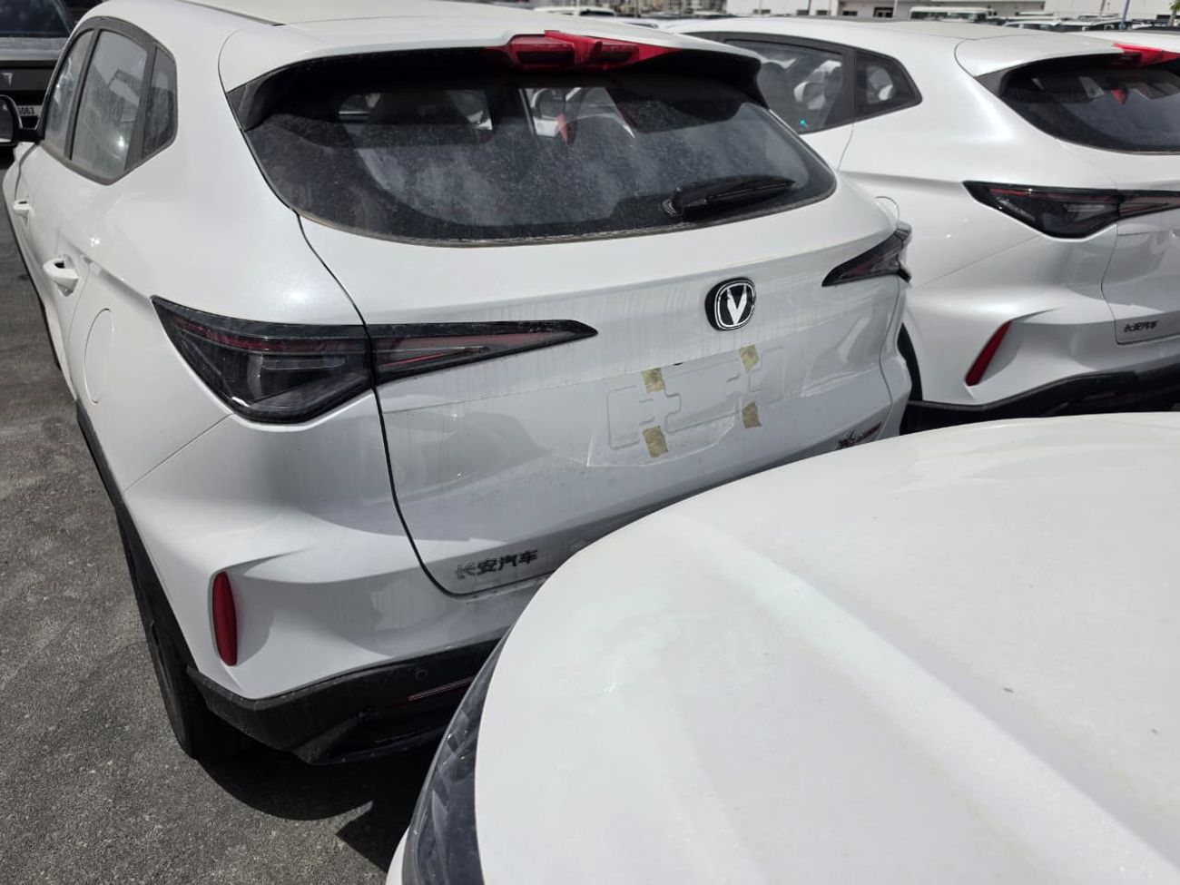 تشنجان x5 بلس Changan X5 Plus 2026 – فل أوبشن | 1.5 تيربو | أبيض / أحمر