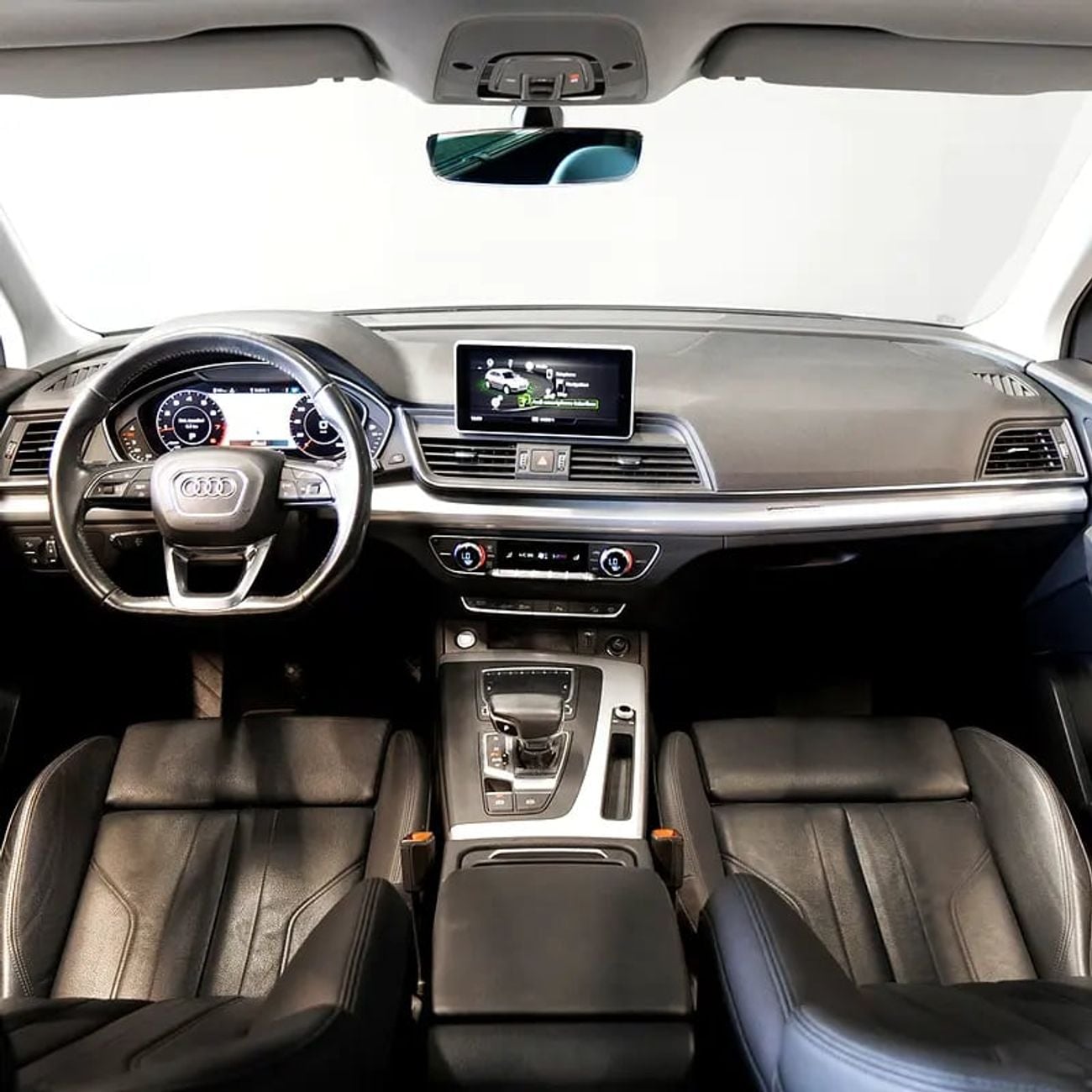 أودي Q5 45 TFSI Quattro S Line 2.0L (252 HP) 1,915 pm • 0% Downpayment • 45TFSI S-Line • 1 Year Warranty