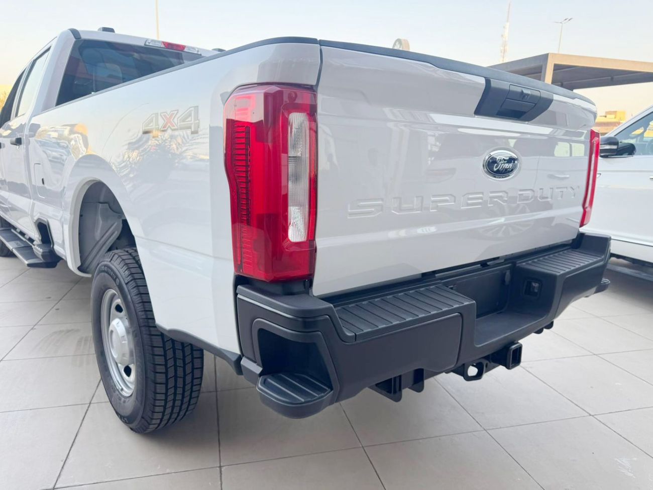 فورد F 250 Ford Super Duty DC F 250 petrol  AT  6.8L V8 2024 model
