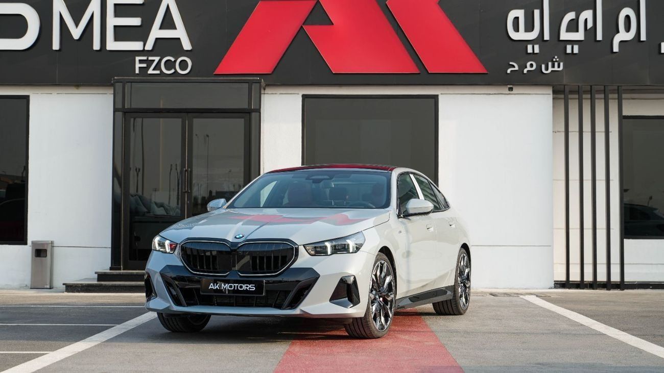 بي أم دبليو 530i 530i M-SPORT PRO GREY 2026MY EXPORT PRICE