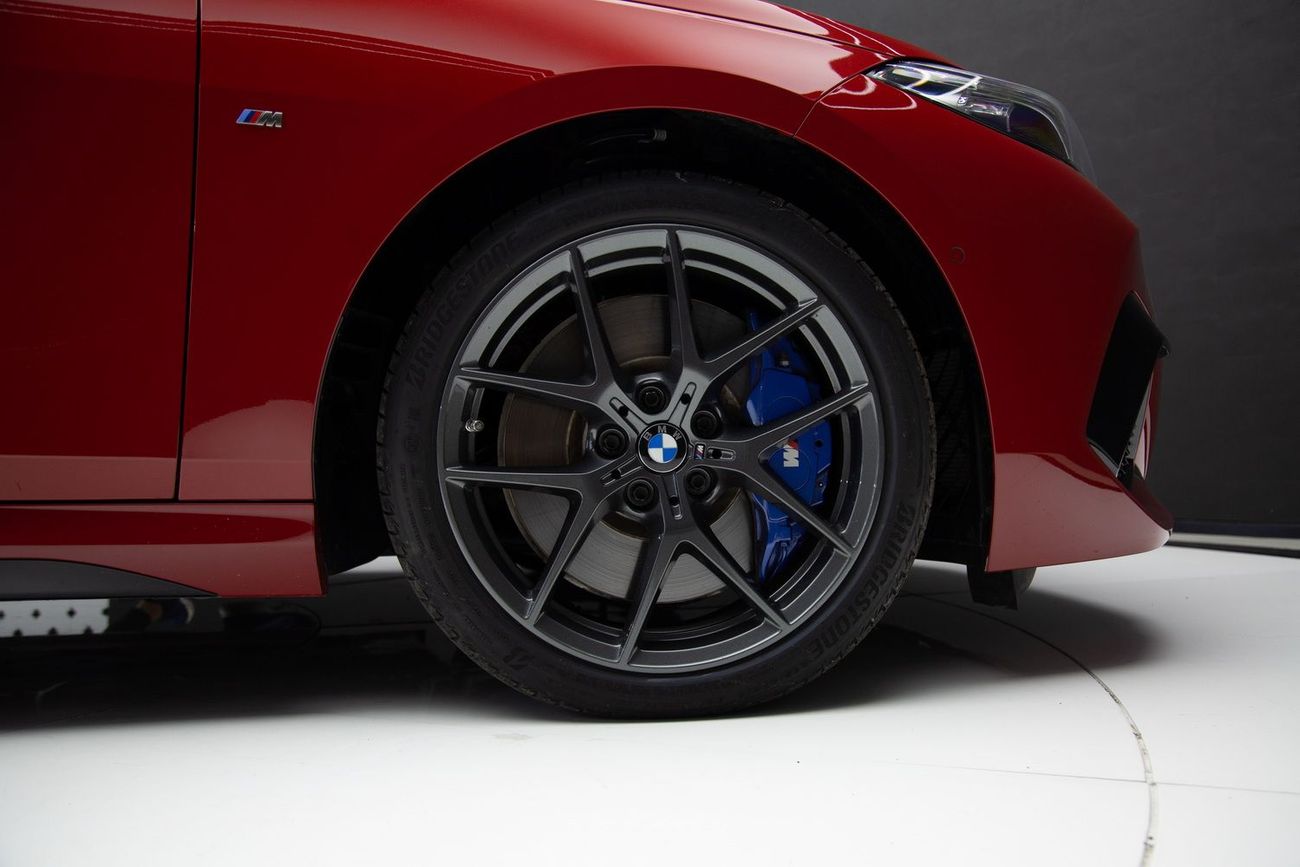 بي أم دبليو M235