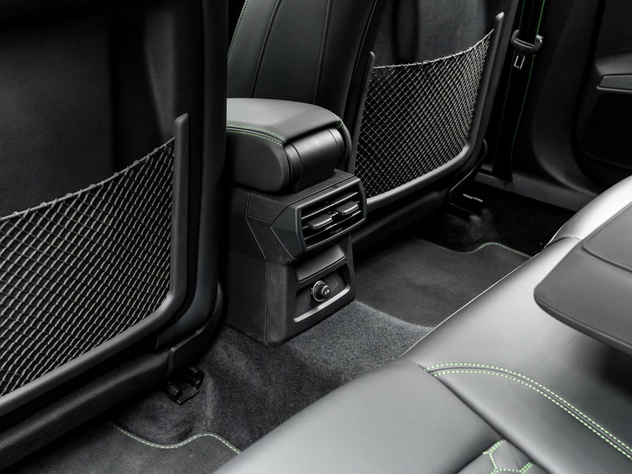 Audi RS3 TFSI quattro 2.5L Sedan 2024 Audi RS3, 2028 Audi Warranty + Service Contract, Kyalami Green, Low KMs