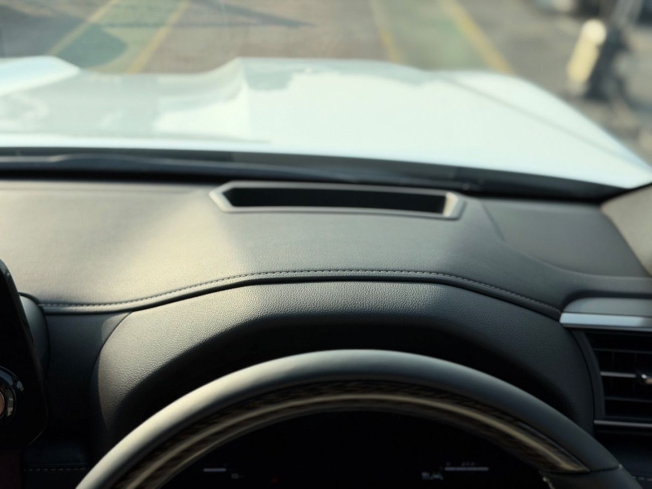 لكزس LX 600 SPORT LUXURY - RHD