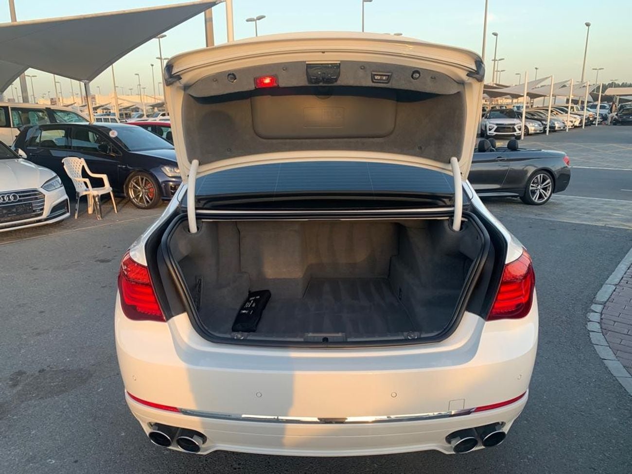 BMW 750Li Executive BMW 750 Li_TWIN POWER TERBO _GCC_2015_Excellent Condition _Full option