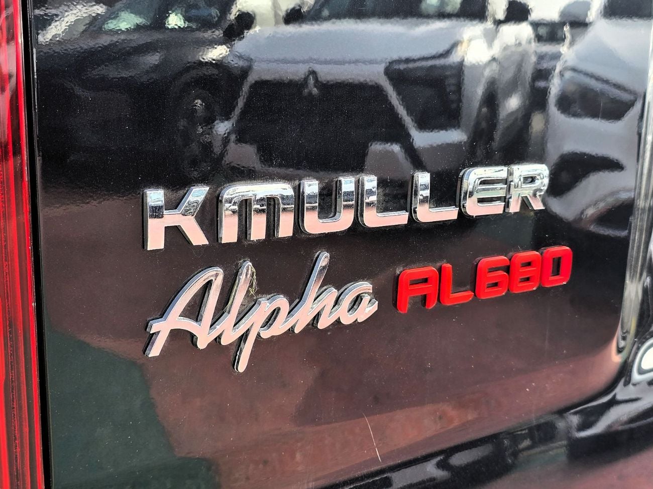 Toyota Hiace High Roof Van 3.5L TOYOTA HIACE High Roof (kmuller) special edition 3.5L Van RWD 5Doors black color