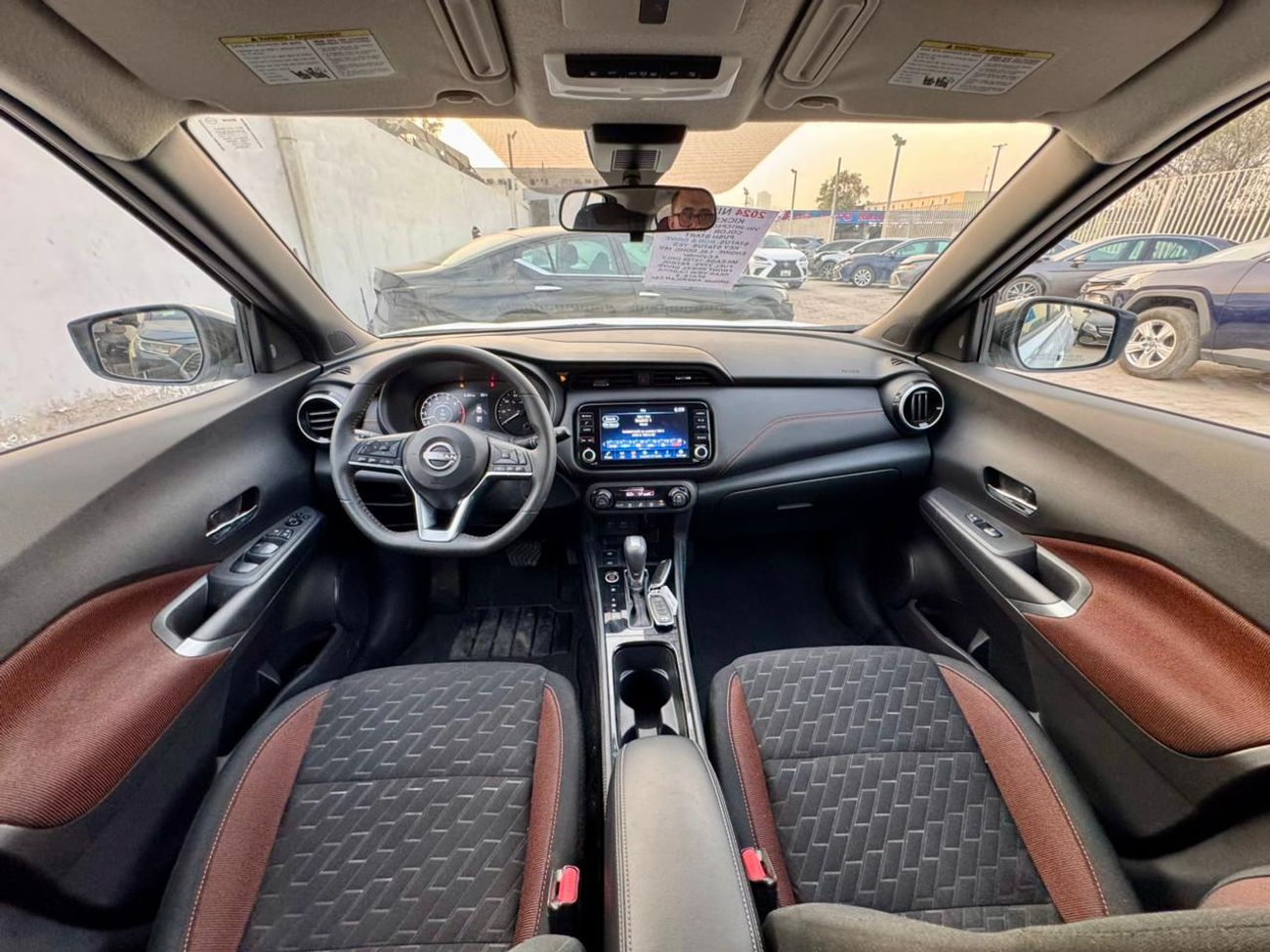 نيسان كيكس 2024 NISSAN KICKS SR FULL OPTION FOR UAE & EXPORT + 360 CAMERA + DUAL TONE COLOR PEARL WHITE & BLACK