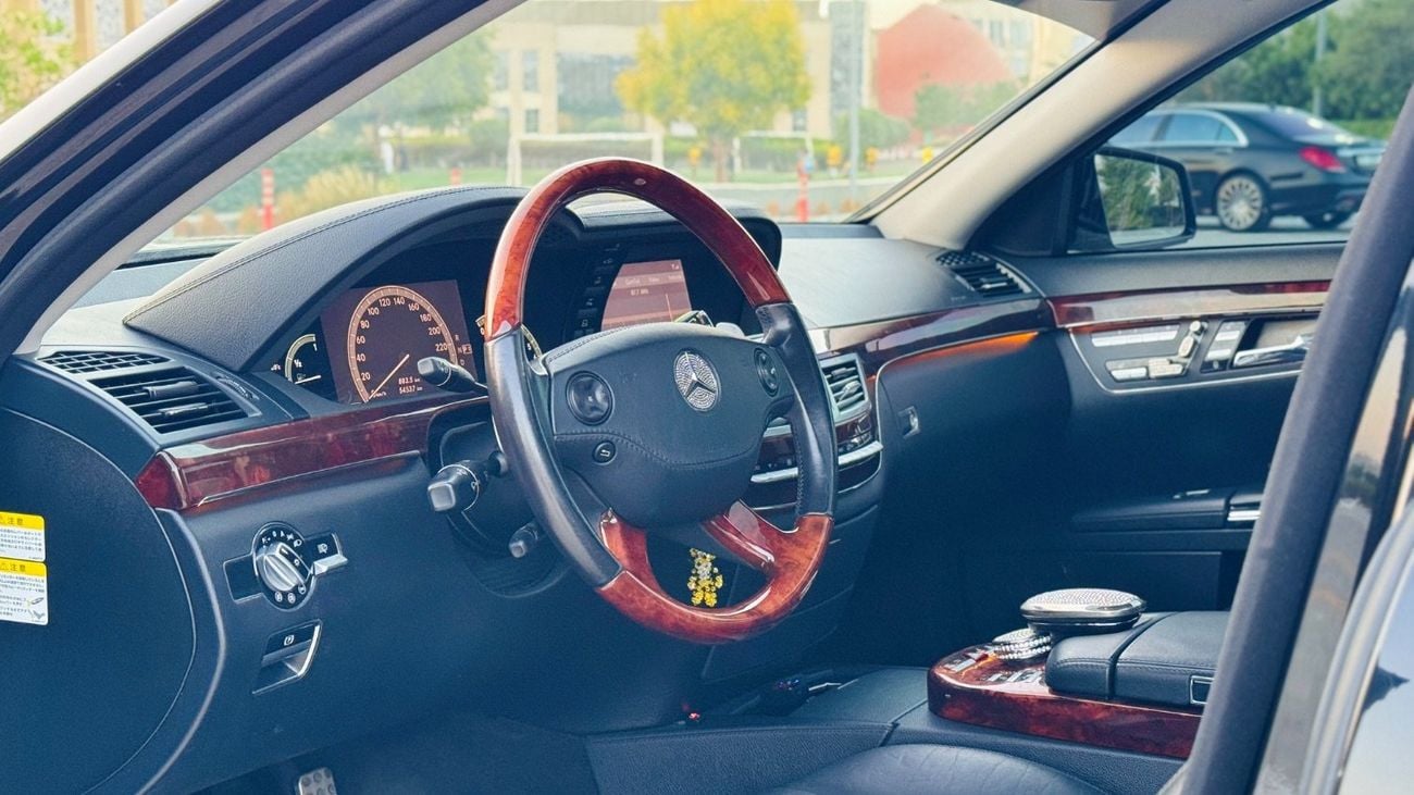 Mercedes Benz S550 STD S550