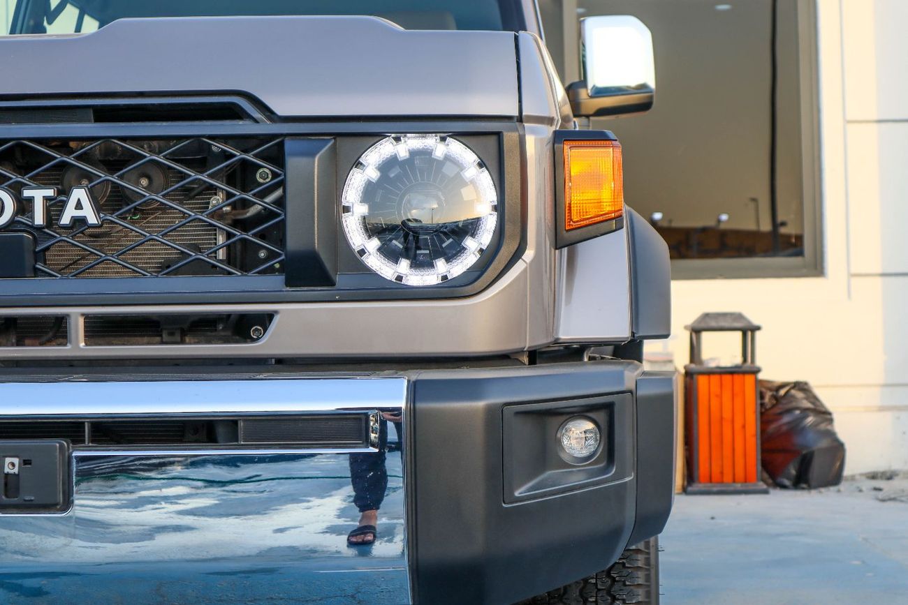 Toyota Land Cruiser 70 toyota land cruiser hardtop 4.0L 2024 model