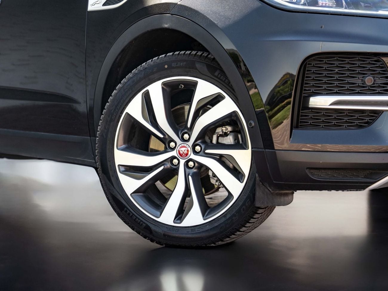 Jaguar E-PACE SE