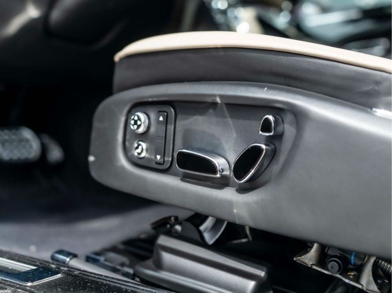 بنتلي مولسان Mulsanne Sinjari Edition