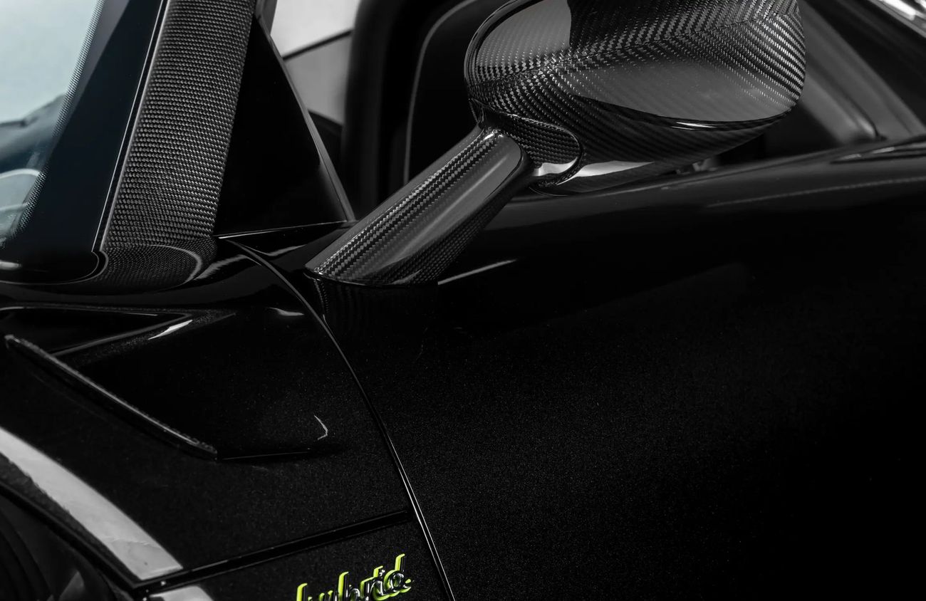 Porsche 918 Spyder 4.6L V8 N/A Engine + eMotor