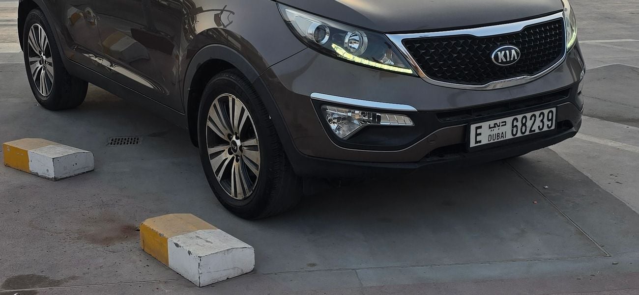 Kia Sportage LX 2.0L FWD