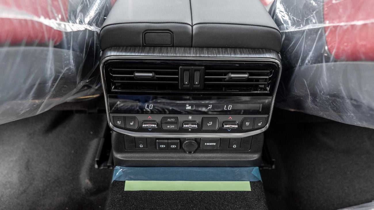 Toyota Land Cruiser 3.5T VXR Hybrid 2025 Toyota Land Cruiser VXR 3.5L AT Hybrid