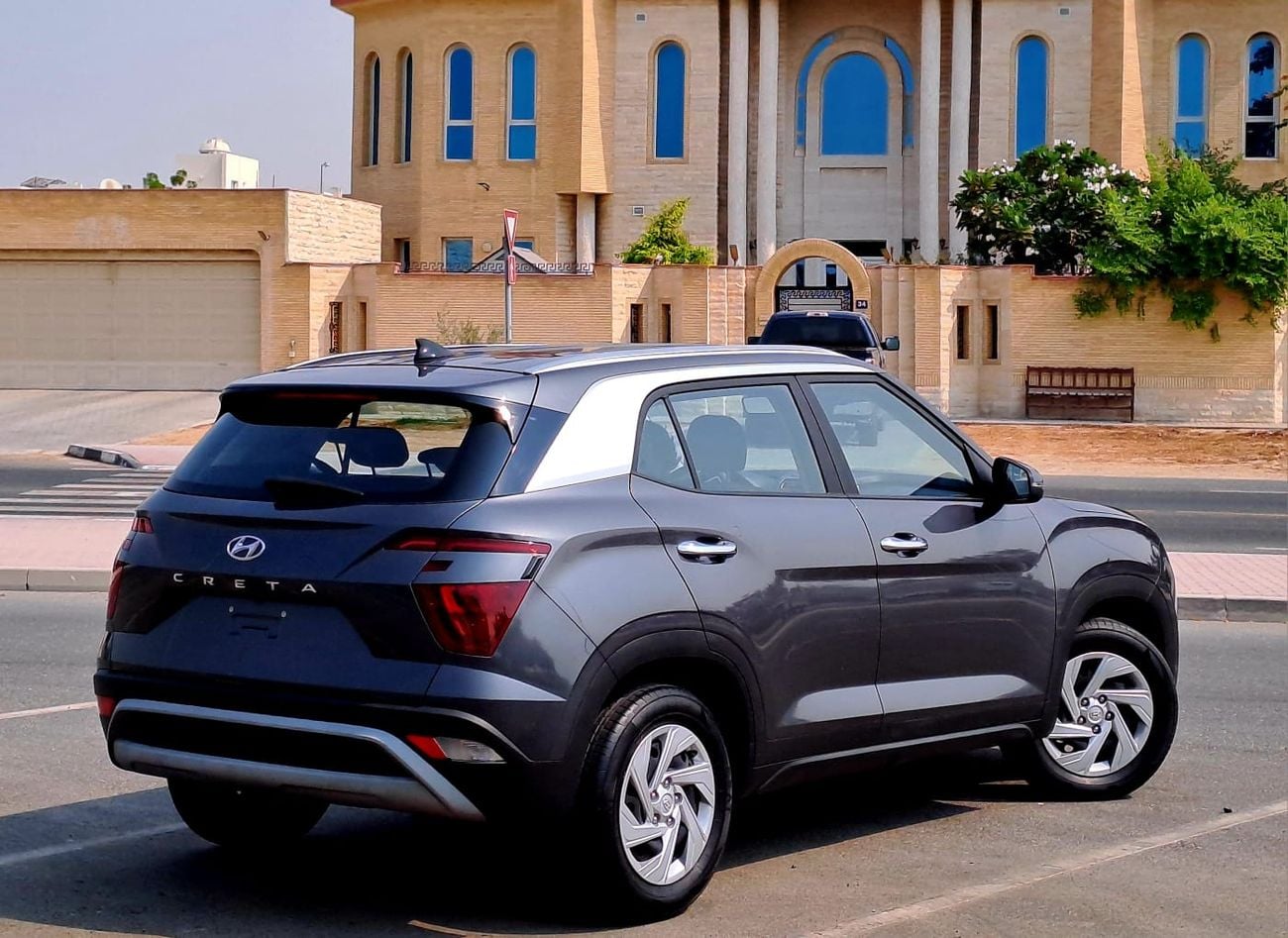 Hyundai Creta Mid 1.6L 770-Monthly l GCC l Cruise, Camera, Navigation l Accident Free