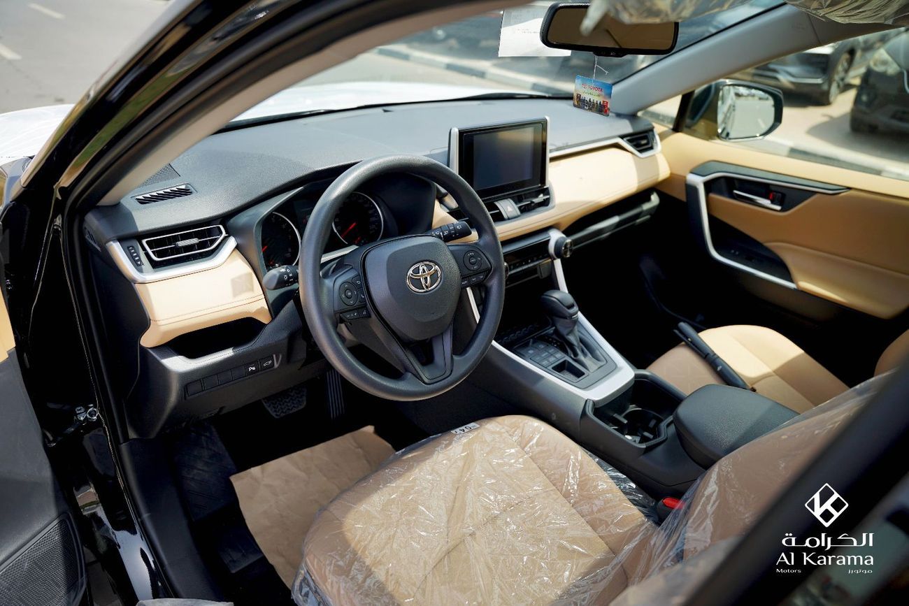 Toyota RAV4 2.0L |  XLE | AWD |  GCC Specs | Sunroof | Power Boot | 18' Alloy Wheels | Rear Camera