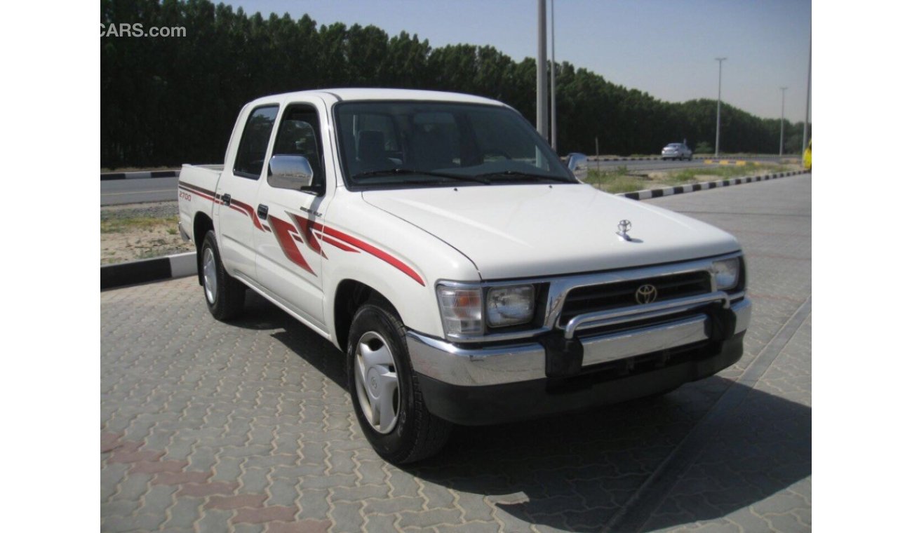 Toyota Hilux 2.7