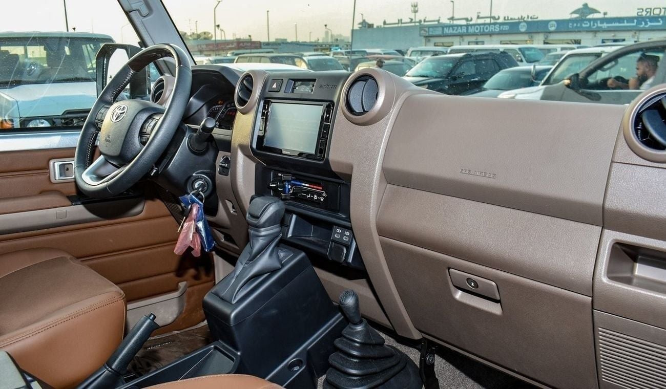 Toyota Land Cruiser 70 4.0L V6 A/T