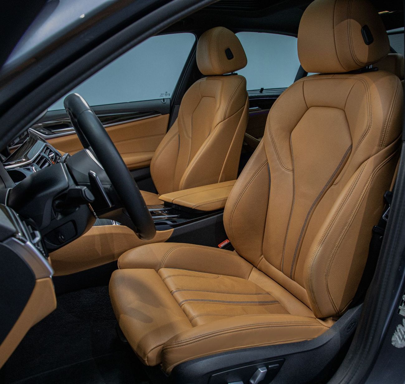 بي أم دبليو 520i