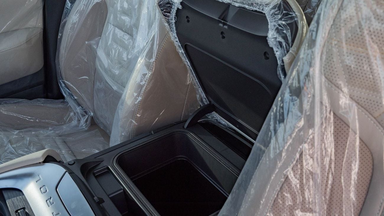 Nissan Patrol 2026 Nissan Patrol SE Platinum 3.8L AT Petrol (Gray-Beige)(Export Only)