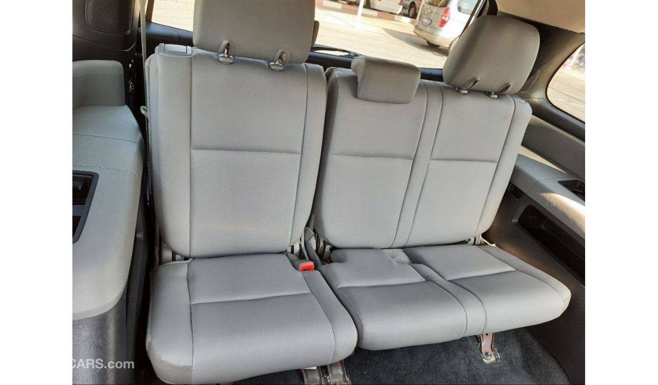 Toyota Sequoia Toyota sequoia 2014 ,,,sunroof very good coundation for sale