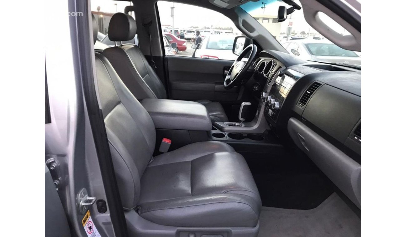 تويوتا سيكويا تويوتا سيكويا 2013 خليجي بدون حوادث ليمتد