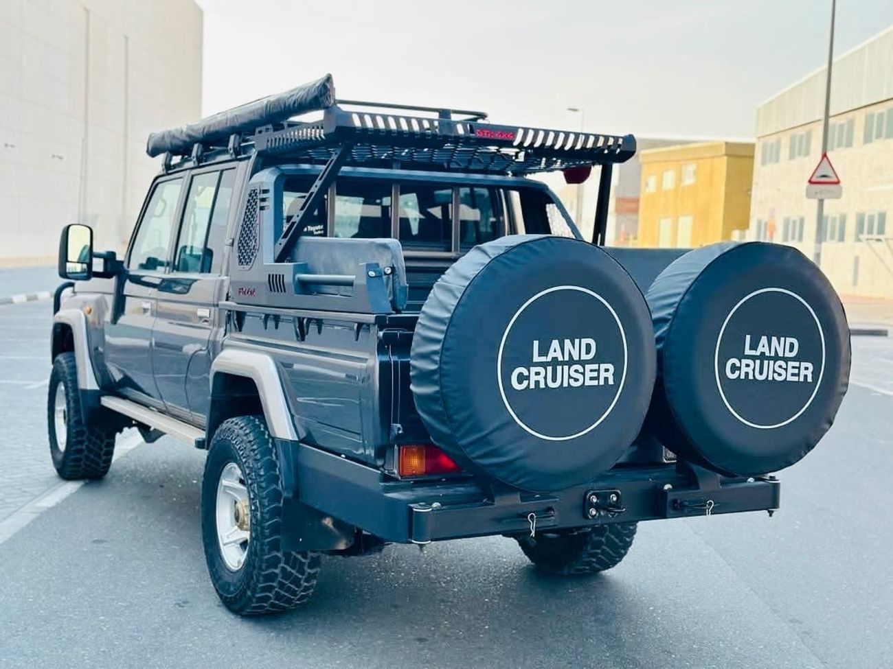 Toyota Land Cruiser Pick Up Double Cabin 4.5L Toyota landcuriser pickup Double Cabin 2017  4.5L Diesel