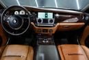 Rolls Royce Wraith STD 2016 Rolls-Royce Wraith, Upper Two-Tone, Starlight Roof, GCC Spec!!