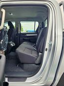 تويوتا هيلوكس SR5 TRD WOOD INTERIOR W VISOR / 4.0L PETROL V6 4WD / BLIND SPOT / DIFFLOCK / DVD+CAMERA (CODE # H6A)