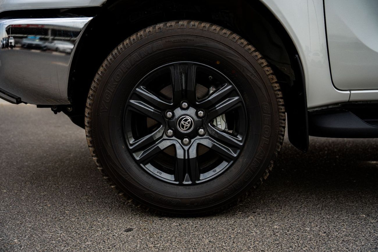 تويوتا هيلوكس Toyota Hilux 2.7L   2026  Automatic