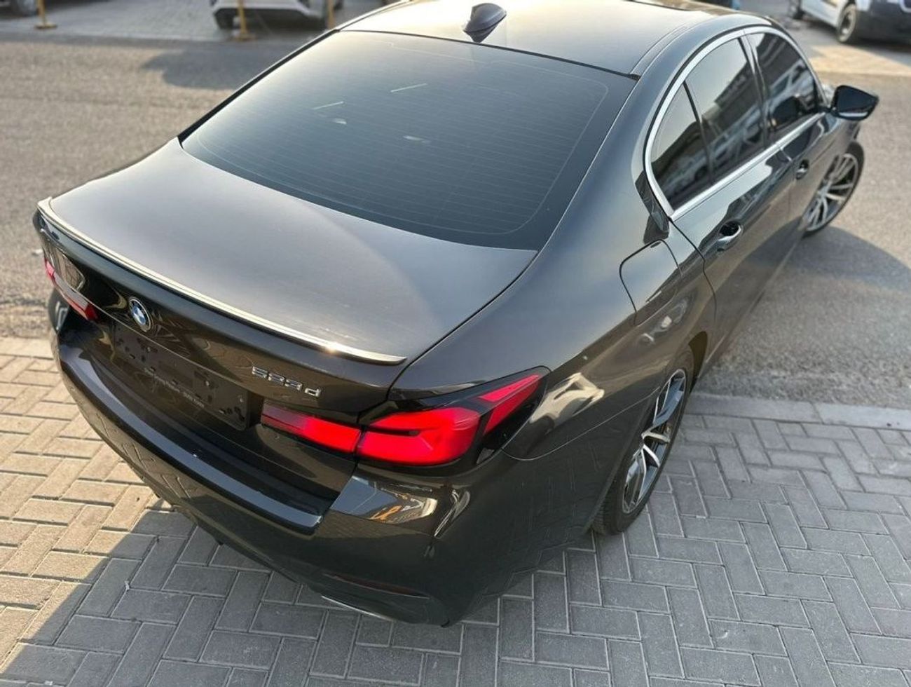 BMW 523i BMW 523 DIESEL KOREA SPECS