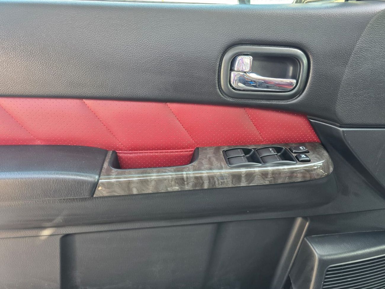 Nissan Patrol Super Safari NISSAN PATROL SUPER SAFARI MODEL 2023 KM 55000 5 YEARS WARRANTY FROM ALROSTAMANI