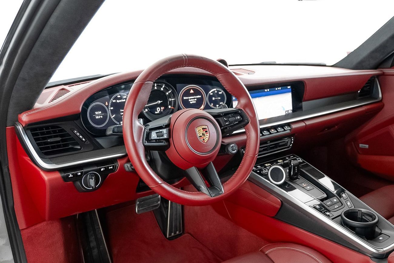 بورش 911 Carrera 4S 3.0L (380 HP) Coupe