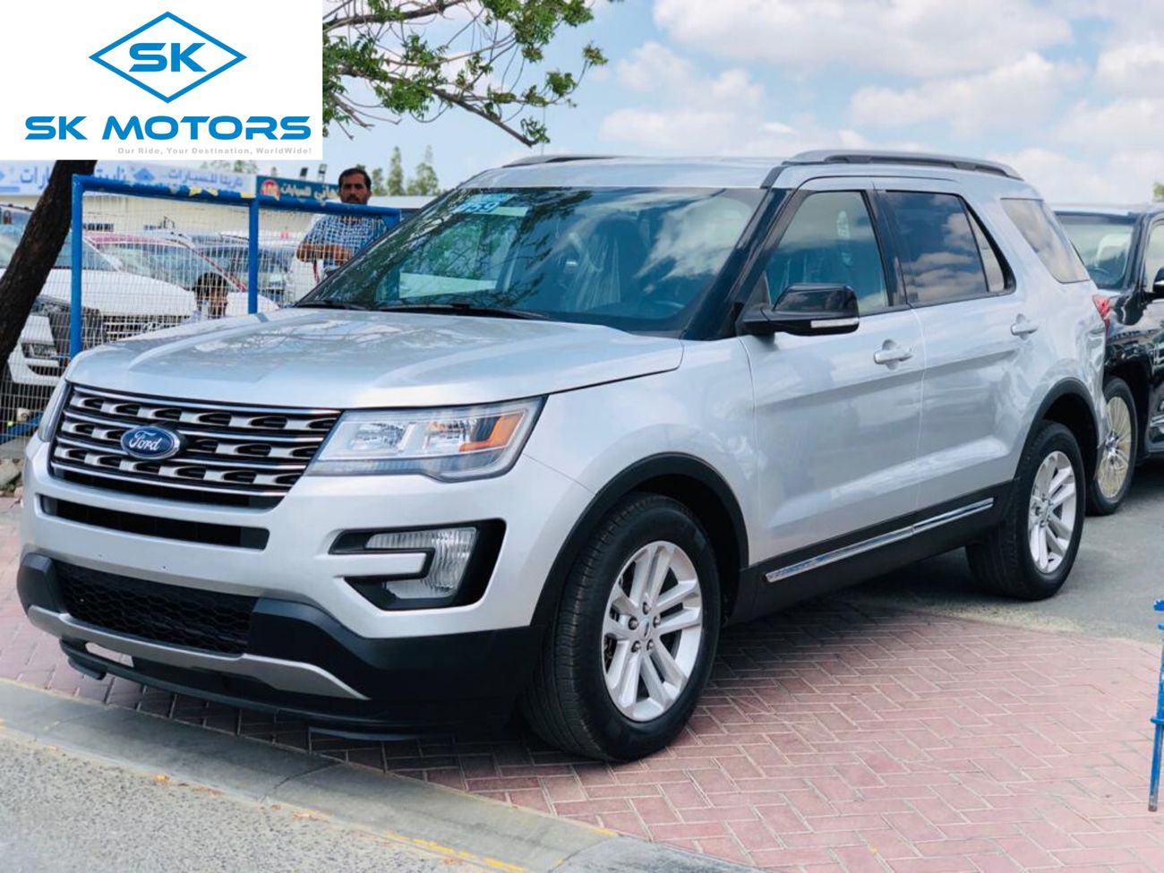 Ford Explorer XLT, 6 CYLINDERS, POWER SEATS, PUSH START, REAR CAMERA, AMAZING CONDITION-LOT-604