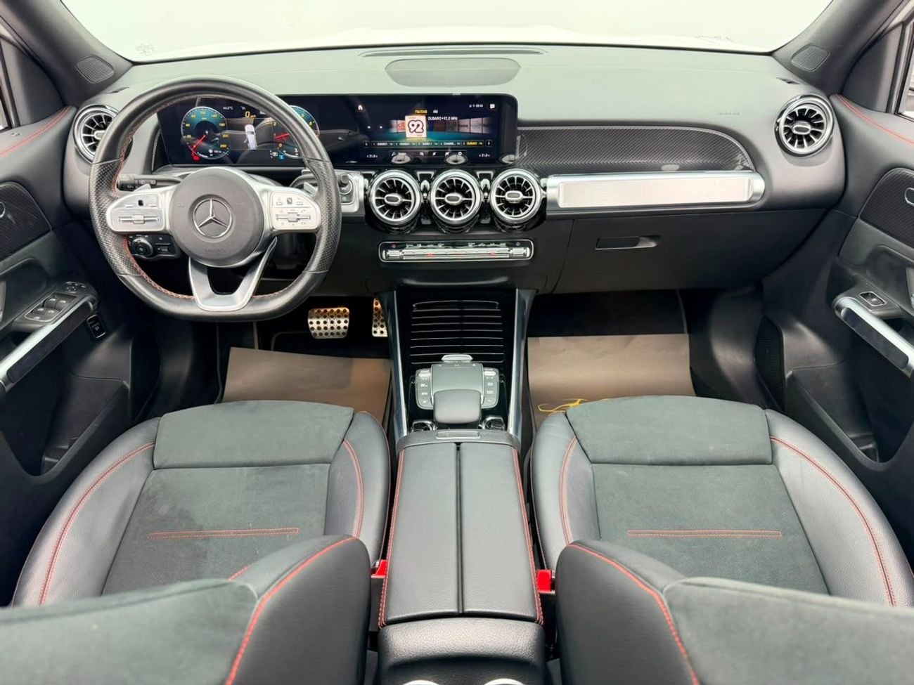 Mercedes Benz GLB250 4MATIC