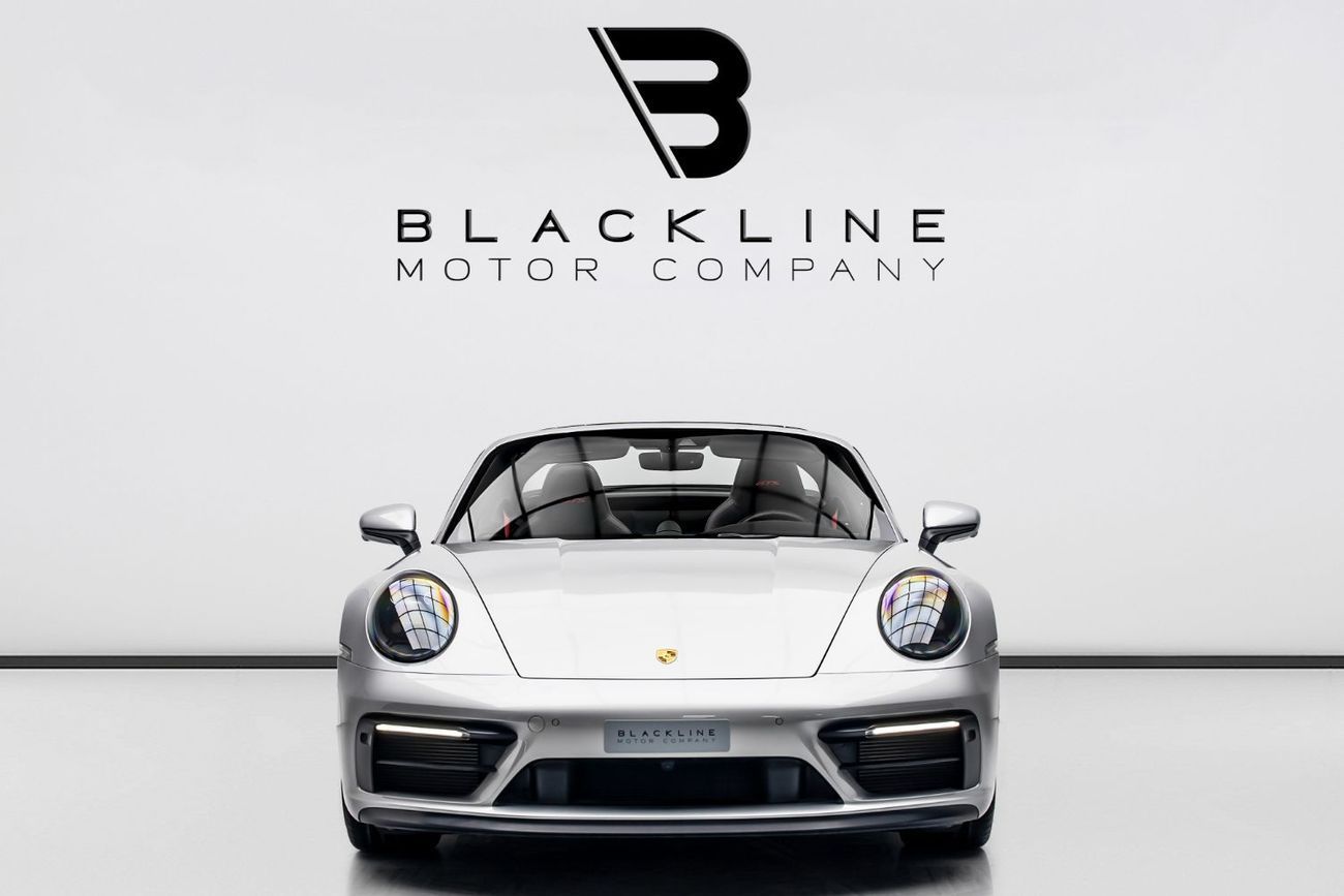 Porsche 911 Targa 4GTS 3.0L (450 HP)