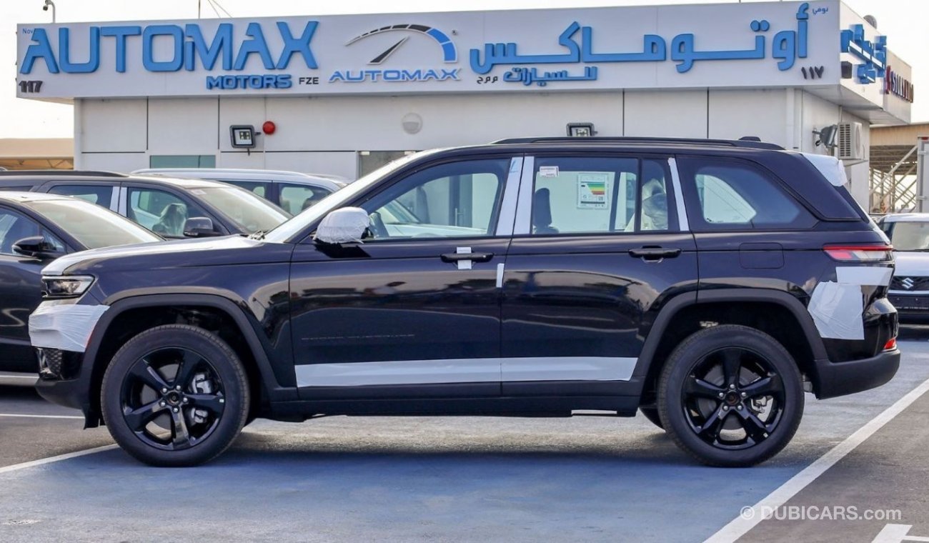 Jeep Grand Cherokee Altitude 4X4 , 2022 , GCC , 0Km , (ONLY FOR EXPORT)