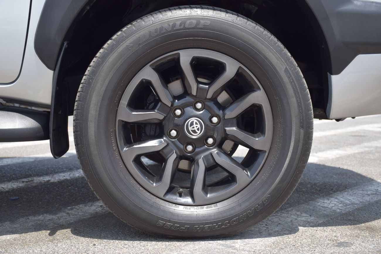 Toyota Hilux S GLX 2.8L AWD A/T