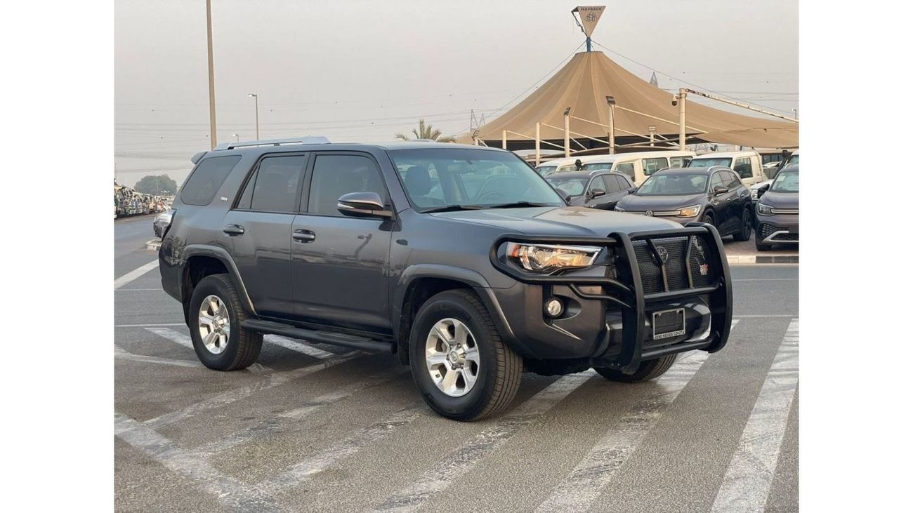 Toyota 4Runner “Offer”2018 Toyota 4Runner SR5 Premium -7 Seater - 4L V6 - UAE PASS