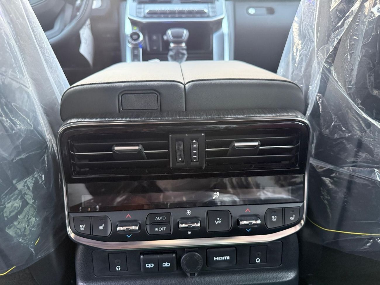 Toyota Land Cruiser LAND CRUISER VXR 3.5L HYBRID 2025