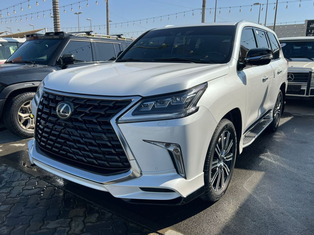 لكزس LX 570 LEXUS LX 570  2021.ENGINE  5.7L/V8