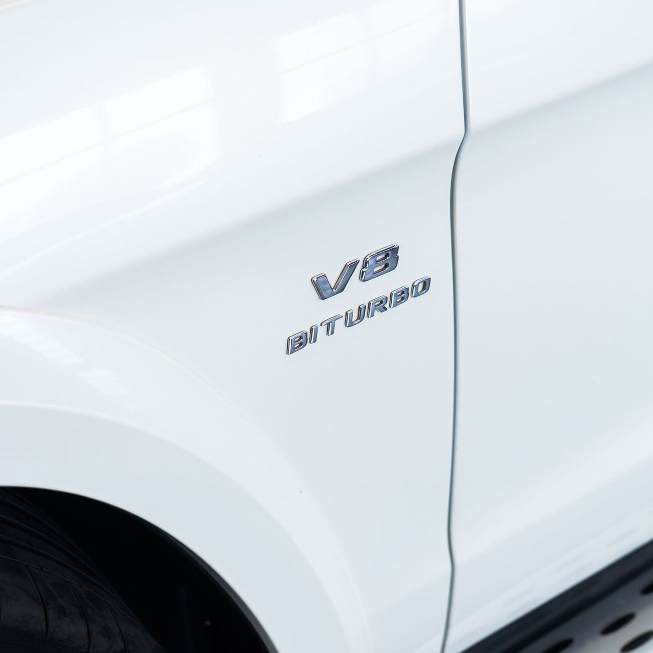 مرسيدس بنز GLS 63 AMG Std 5.5L