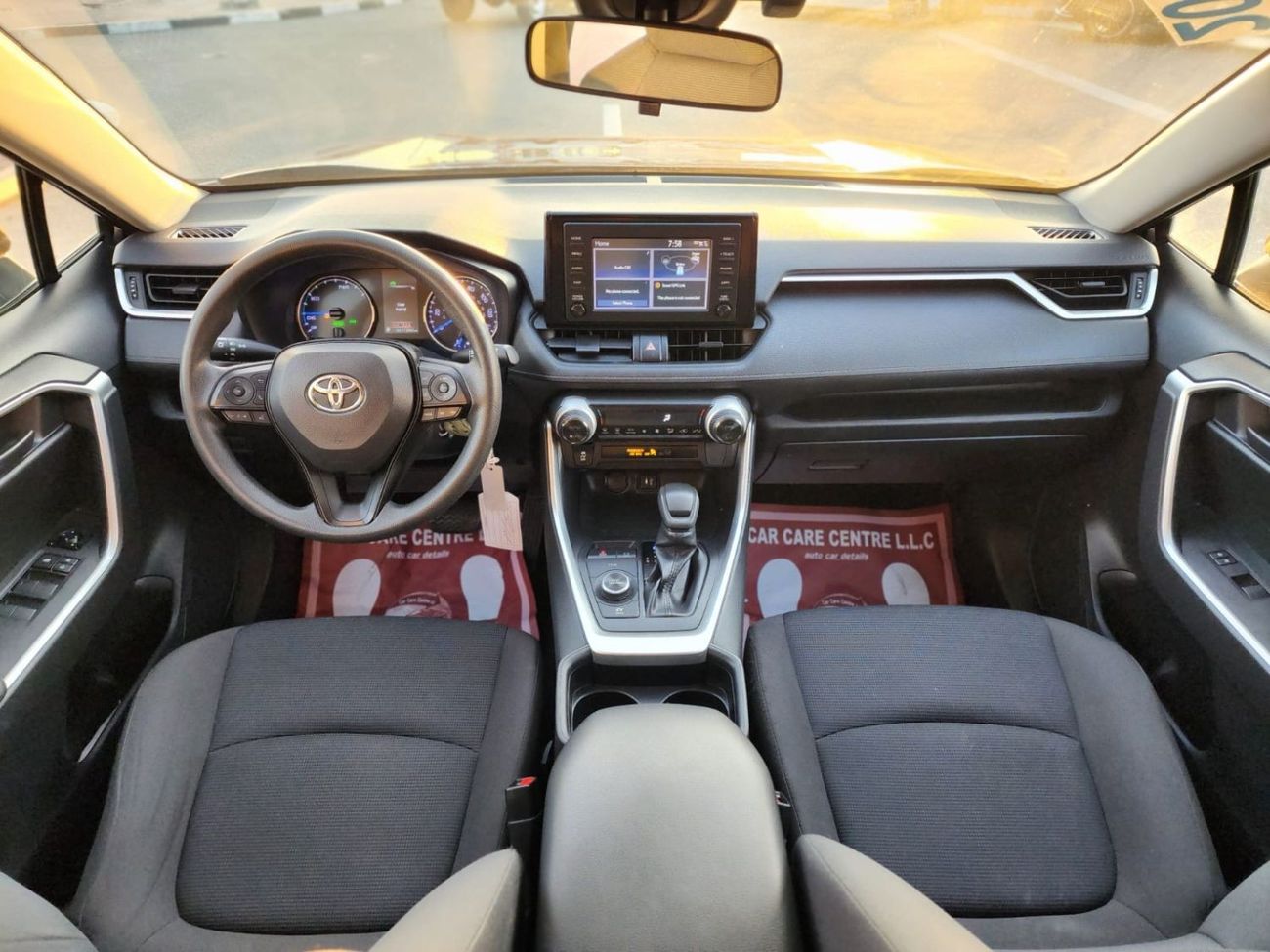 Toyota RAV4 TOYOTA RAV4 LE HYBRID 2019