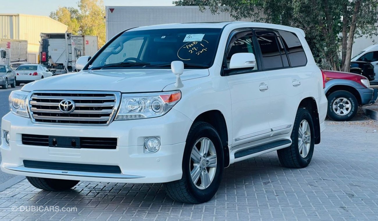 Toyota Land Cruiser 2012 | Japan Imported | 4.6CC AT Petrol Sunroof Push Start Premium Condition