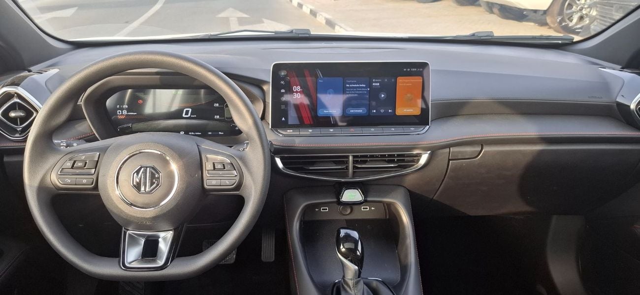 MG 5 mg m5 2024 luxury 1.5 129 hp